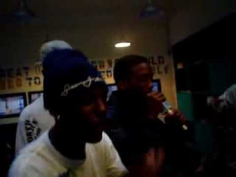 S DOT M Set at Fresh