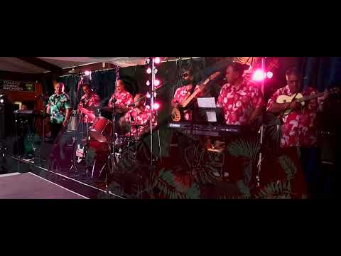 CIMANZ HOUSE BAND - Ei Tipani / Tiare Anani / Blue Skirt Waltz / Ite Hiti O Te Pape - LIVE