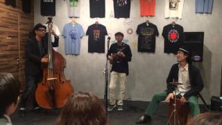 Ukulele Swing Trio “Happy Swing”