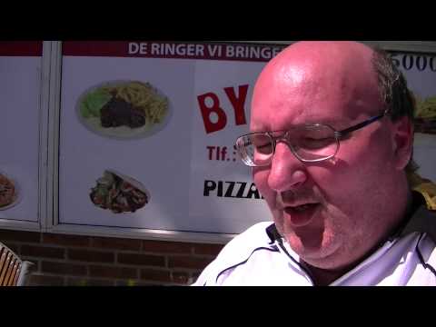 MongoTV_486 - Del 3 - Gåtur -Fede John Opgivet Gåtur På Grund Af Varme Og Vil Have Pizza