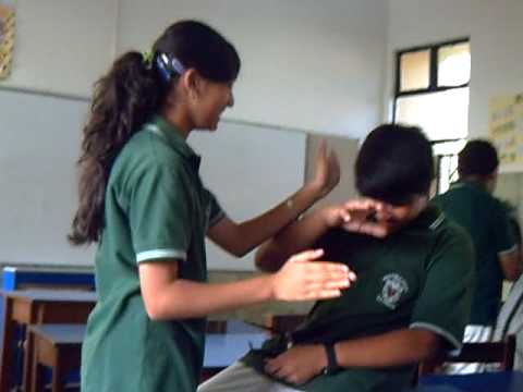 Kasvi Slapping Gullu.