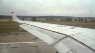 preview picture of video 'Landing of TU 204 to the airport of Irkutsk city.'