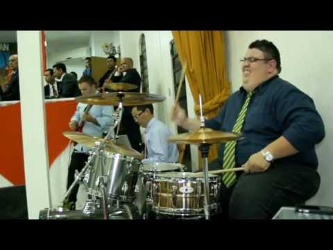 Tu Podes - Eliseu Martins e Banda