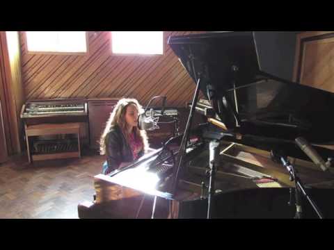 Set Fire To The Rain - Afrika Fuentes (Adele Cover)