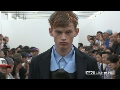 Comme des Garçons SHIRT - SS20 Collection Show - 4k Ultra HD