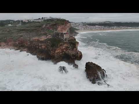 Big Waves in Nazaré (Portugal) | 06.12.2025