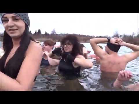 22 12 2019 Przemyskie Morsy i szalona wigilijna kąpiel