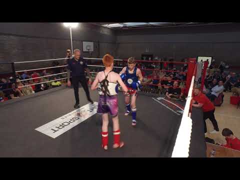 Robbie Elder vs Jamie Gauld