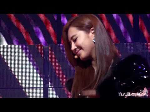 [Fancam] SNSD :: 110120 20th SMA - Hoot [Yuri] by Yurui(LovAEnAi)