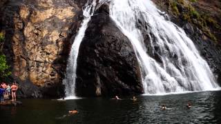 preview picture of video 'Dudhsagar Waterfall, GOA (1080HD)'
