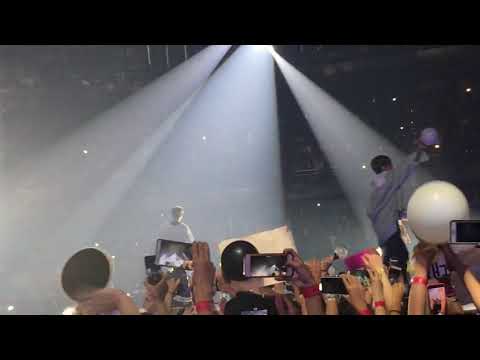 BTS WINGS TOUR 2017 CHILE 방탄소년단 4