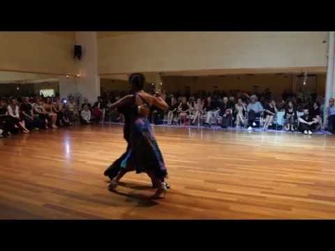 Sebastian Achaval y Roxana Suarez - Pabellòn de las rosas