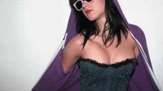 Katy Perry- Hot and cold(read description for lyrics!!)