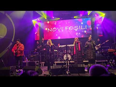 Novi Fosili - Čuješ li me jel ti drago Celje 27.12.2025