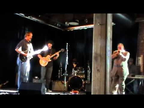 Cryin' shames featuring Billy Barnett play Hoochie Coochie Man/Makin' Love Is Good For You.