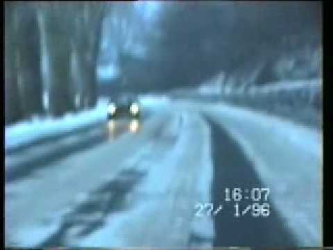 27 28 01 1996 Weser zugefroren und Schneelandschaft bei Hameln