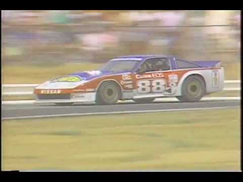 Paul Newman races a Nissan