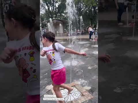 Banho de chafarizes em águas da prata #infantil #chafariz #brincadeiras