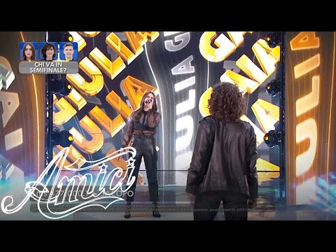 Amici 19 - Giulia e Gaia - Feeling Good - Something's got a hold on me