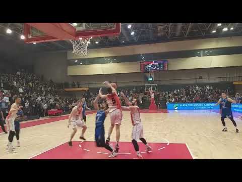 Dramatičan finiš utakmice Sloboda - Spars