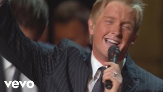 Ernie Haase & Signature Sound - Sinner Saved By Grace [Live]