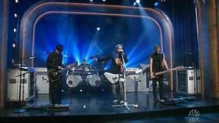 30 Seconds To Mars - Attack - Live at Late Night With Conan O&#39;brien 2005