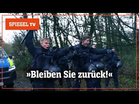 Linke vs. Polizei: Krawalle bei Demo gegen AfD-Jugend | SPIEGEL TV