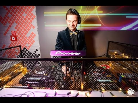 Chris Cherry - Buzz (Original mix)