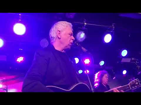 Kari vepsa. Poika varjoisilta kujilta