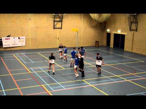 Wit-Blauw/Green Organics aflevering 2: Who's that man