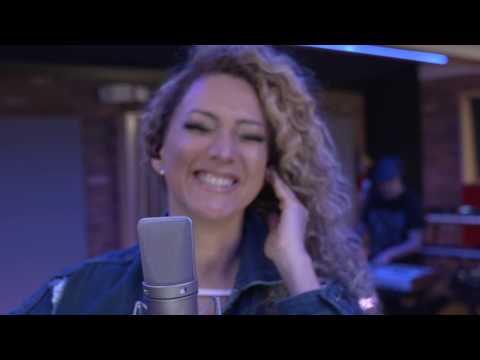 Erika Ender - Panamá Mía (Official Video)