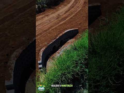 Prefeitura instala manilhas e recupera estrada entre Pé de Serra e Belo Campo.