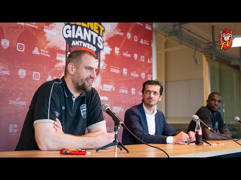 Press conference coaching staff 2021-2022