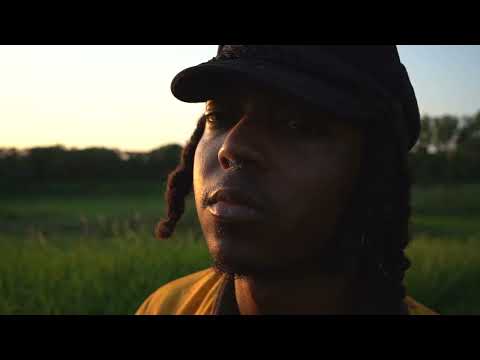 deM atlaS - Her (Official Video)