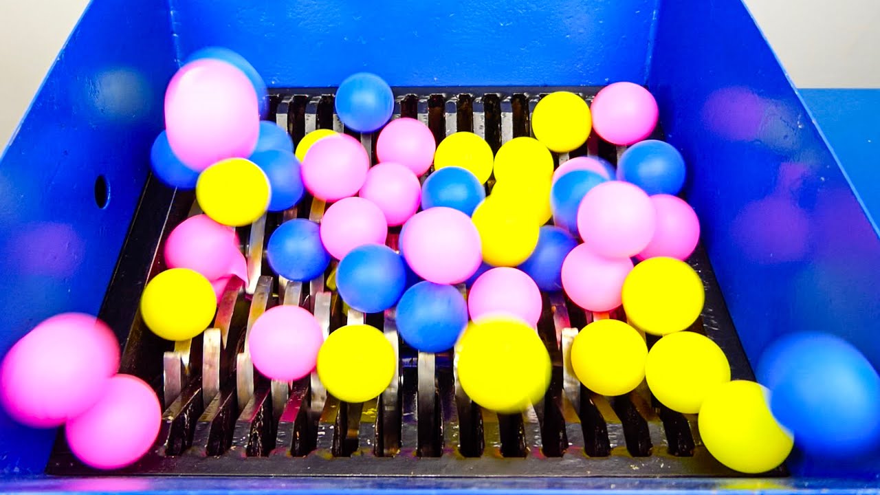 シュレッダーマシンでピンポン玉100個を細断する