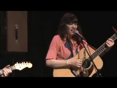 Pieta Brown Fairfest 2014