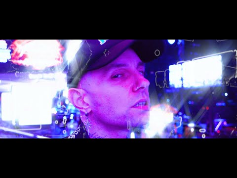 Crazy & The Brains - 3am at madison square garden (Official Music Video)