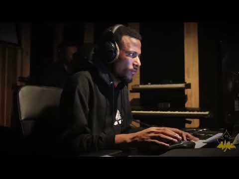 Fritzthaproducer & Narsie back in the studio Cooking up