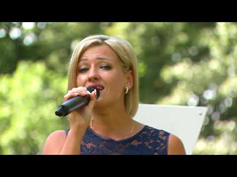 LIEDAGA PROMENĀDE / Beāte Meldere & Silvestrs Lorencs