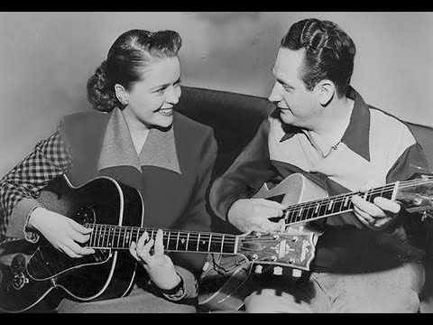 Early Les Paul and  Mary Ford - Tennessee Waltz [c.1950].