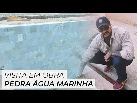 Piscina com Pedra Água Marinha — Visitando Obras