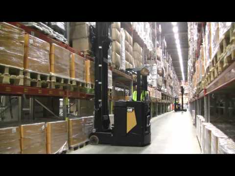 Reach Trucks | NR14-25N2 Reach Truck Overview | Cat® Lift Trucks