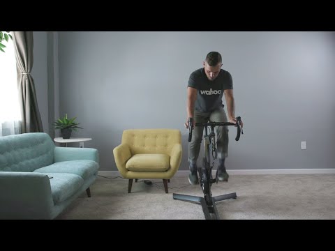 Wahoo KICKR BIKE (v2) treniruoklis video