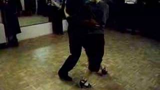 Video thumbnail for Damian Rosenthal & Celine Ruiz - Colgadas