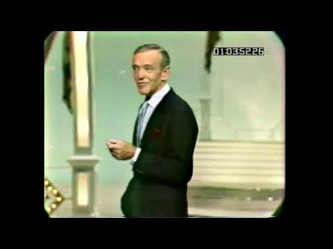 Let's Call The Whole Thing Off / They All Laughed -  Fred Astaire 1966