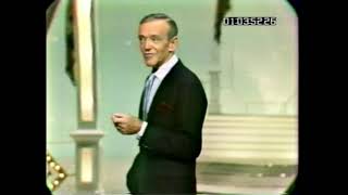 Let&#39;s Call The Whole Thing Off / They All Laughed -  Fred Astaire 1966