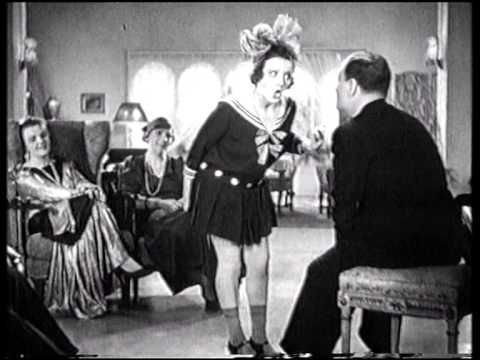 Franciska Gaal singt "Soviel Fragen kann ein Baby nicht ertragen" - Filmfragment "Csibi" 1934