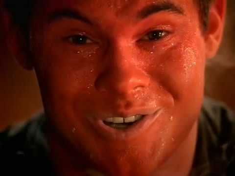 Taco Bell's New Volcano Nachos   The Good Hurt