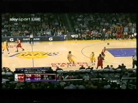 Kobe Bryant 32 pts,6 ast, season 2010 lakers vs raptors