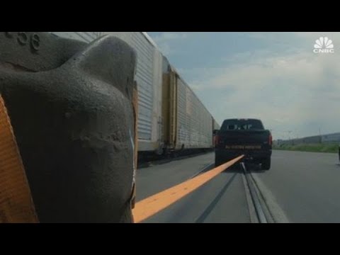 Ford goes after Tesla in new electric pickup video